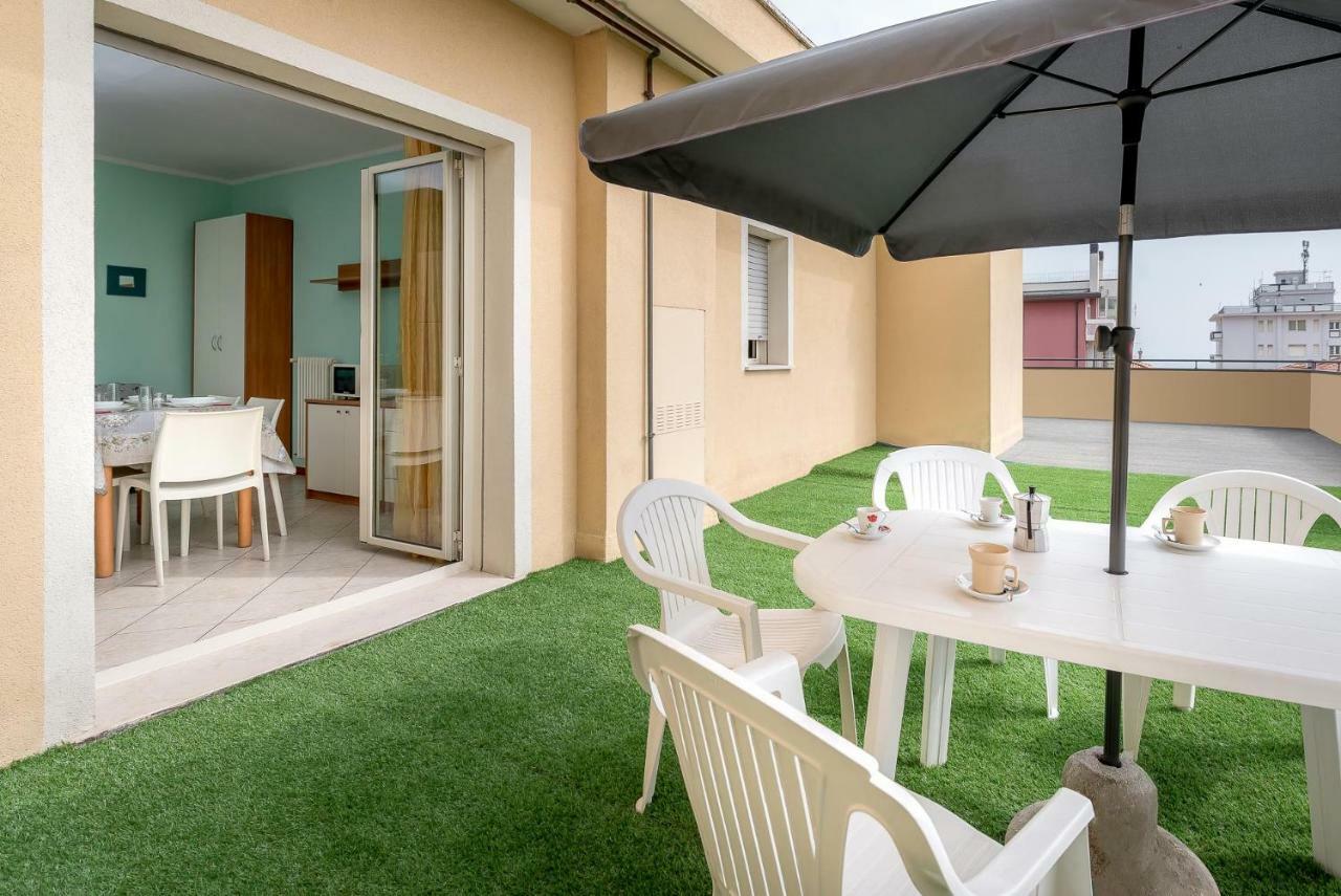 Residence Cima Rimini Exterior foto